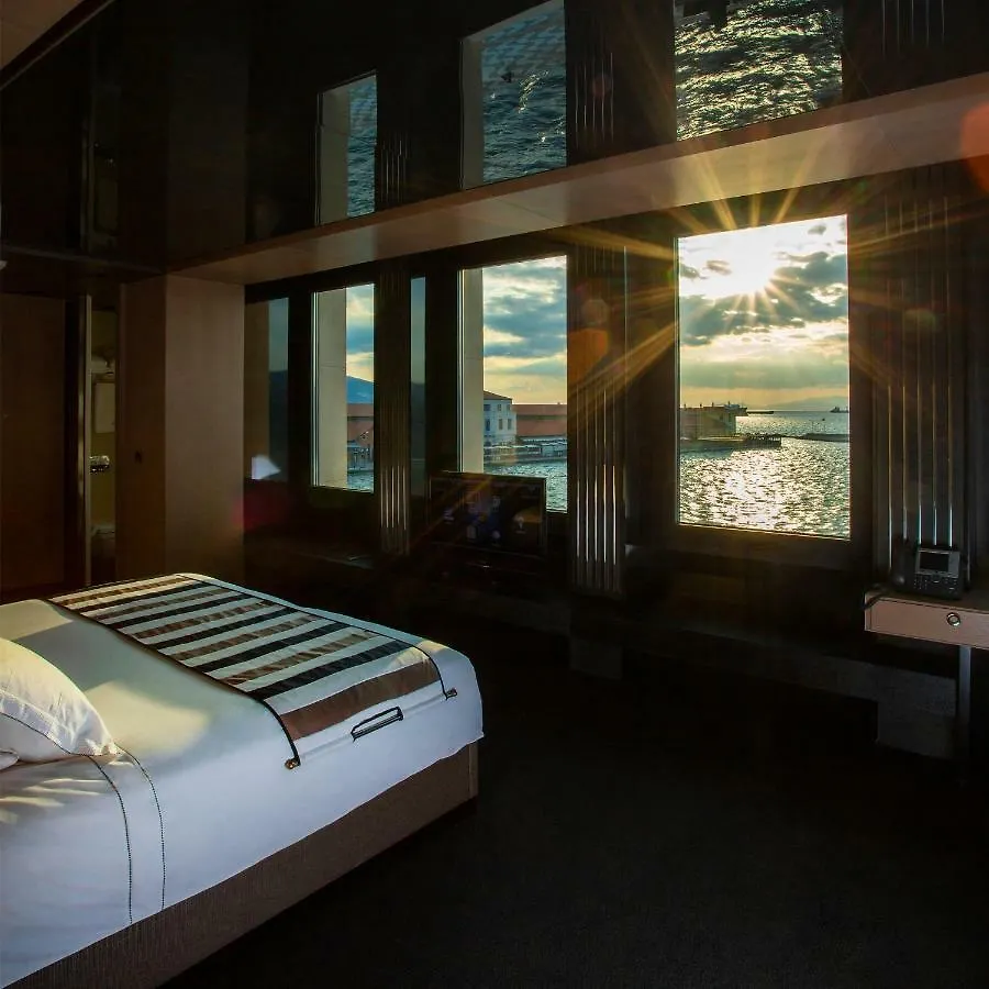 Key Hotel Esmirna
